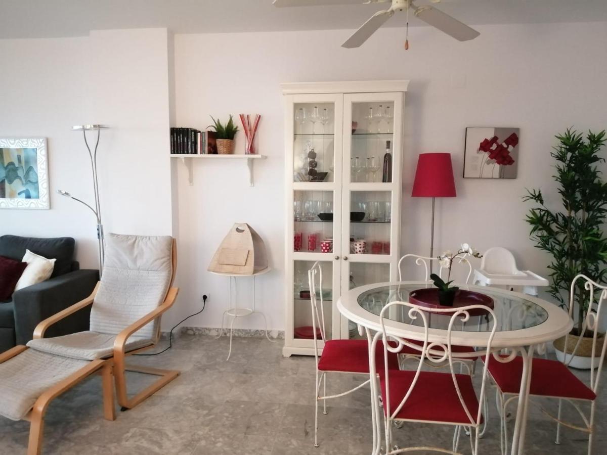 Holidays2Benalmadena Torrequebrada Sea View Front Beach With Pool Parking & Terraces Exterior photo